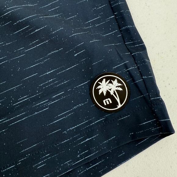 NWT Travis Mathew Solo Trip Dress Blues Eco Hybrid Performance Shorts, Size 40 - Picture 6 of 11